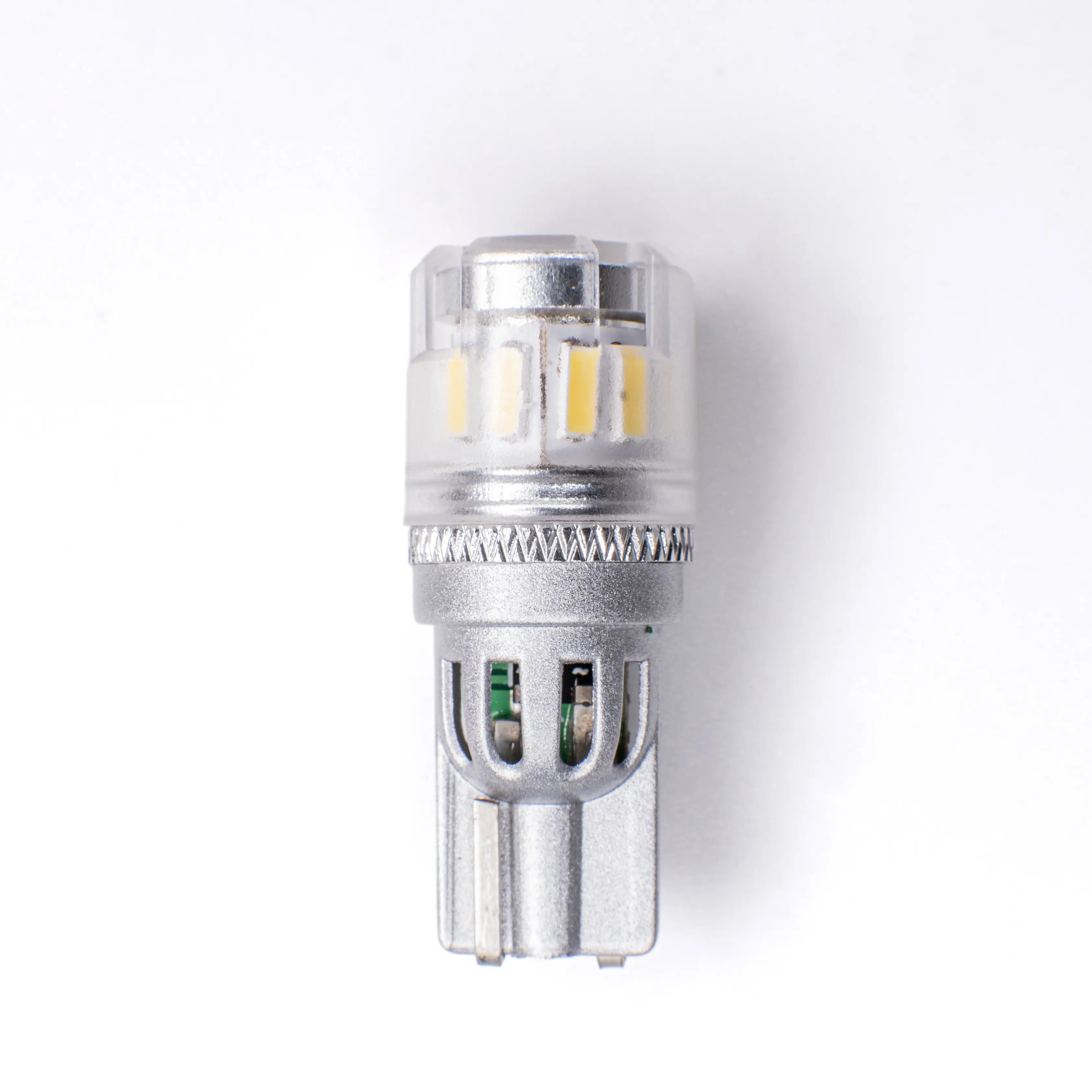 Светодиод габаритный AMP 360 SuperBright T10 1 штука купить в интернет магазине AMPGROUP.  Светодиод габаритный AMP 360 SuperBright T10 1 штука   цены, большой каталог, новинки.
